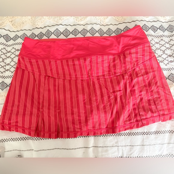 Lululemon Skort - Picture 1 of 5